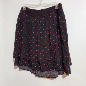 Black and red lips skirt mimid length torrid 2